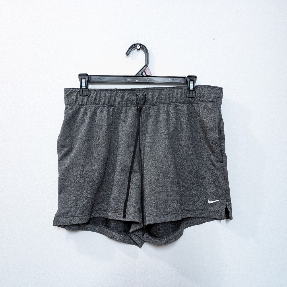 Nike Dri-FIT Attack Training Shorts Black Heather Graty White Women's Medium